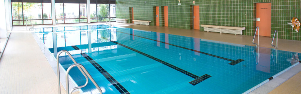 Haidhausen: Schwimmbad Salesianum – Schwimmschule München Wondra GmbH